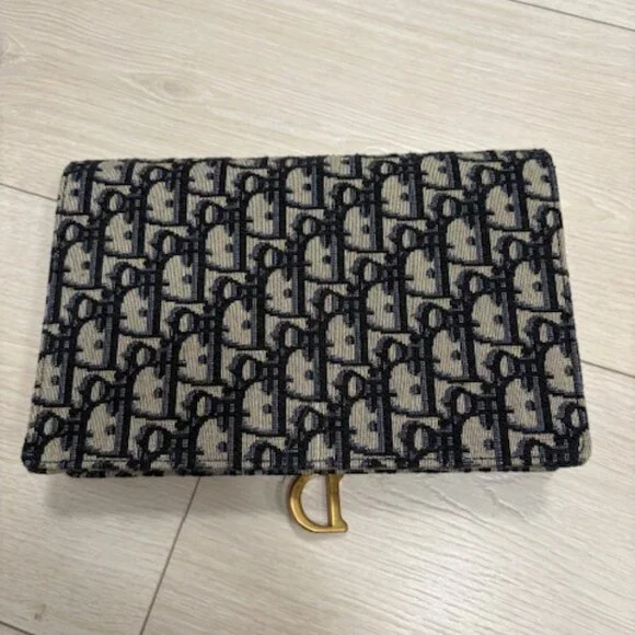 Christian Dior Bag - Picture 8 of 13